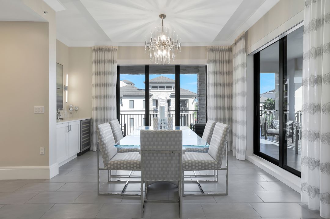 1035 3rd Ave S #402, Naples, FL 34102