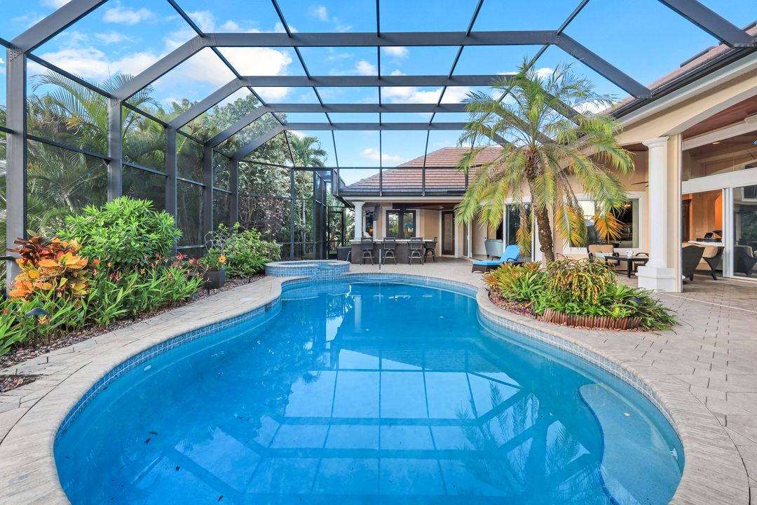 15295 Pembroke Point, Naples, FL 34110