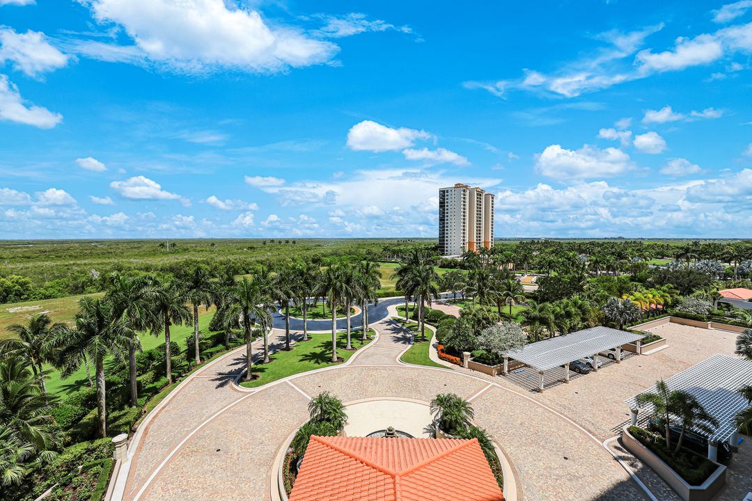 1050 Borghese Ln #605, Naples, FL 34114