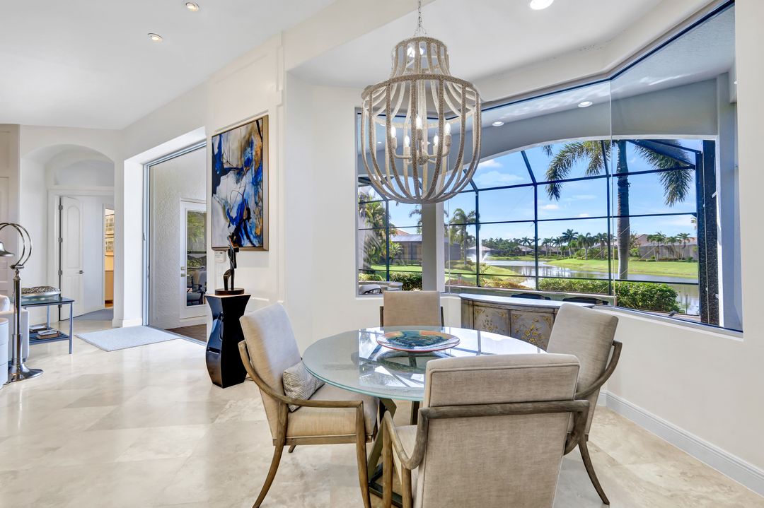 5746 Hammock Isles Dr, Naples, FL 34119