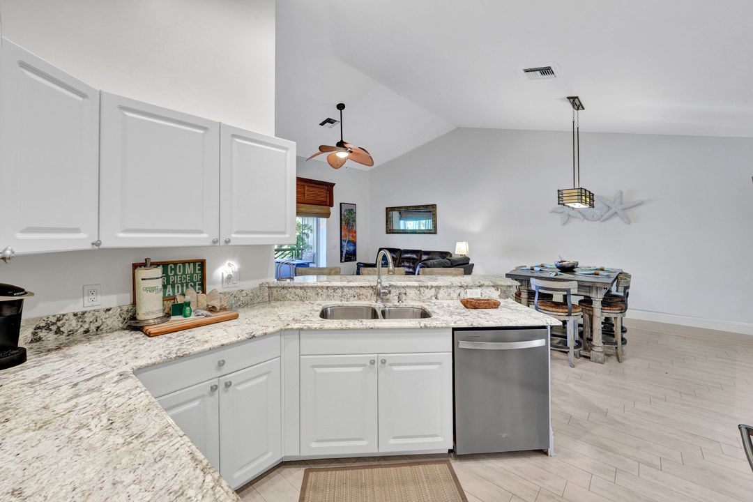 863 Rabbit Rd, Sanibel, FL 33957