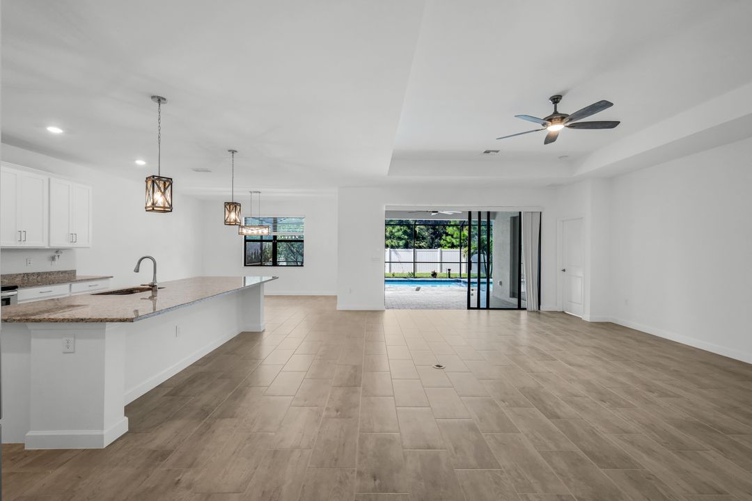 11404 Canopy Loop, Fort Myers, FL 33913
