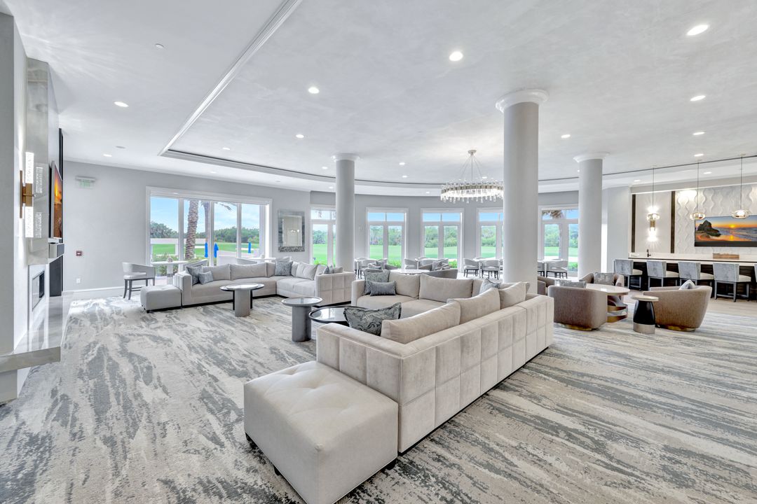 4951 Bonita Bay Blvd #2205, Bonita Springs, FL 34134