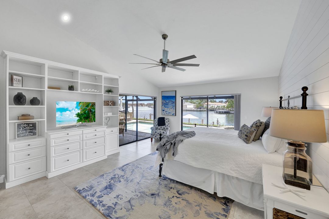 665 Rockport Ct, Marco Island, FL 34145