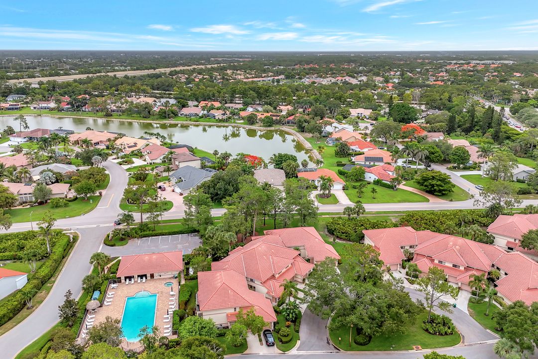 206 Bennington Dr #5, Naples, FL 34104