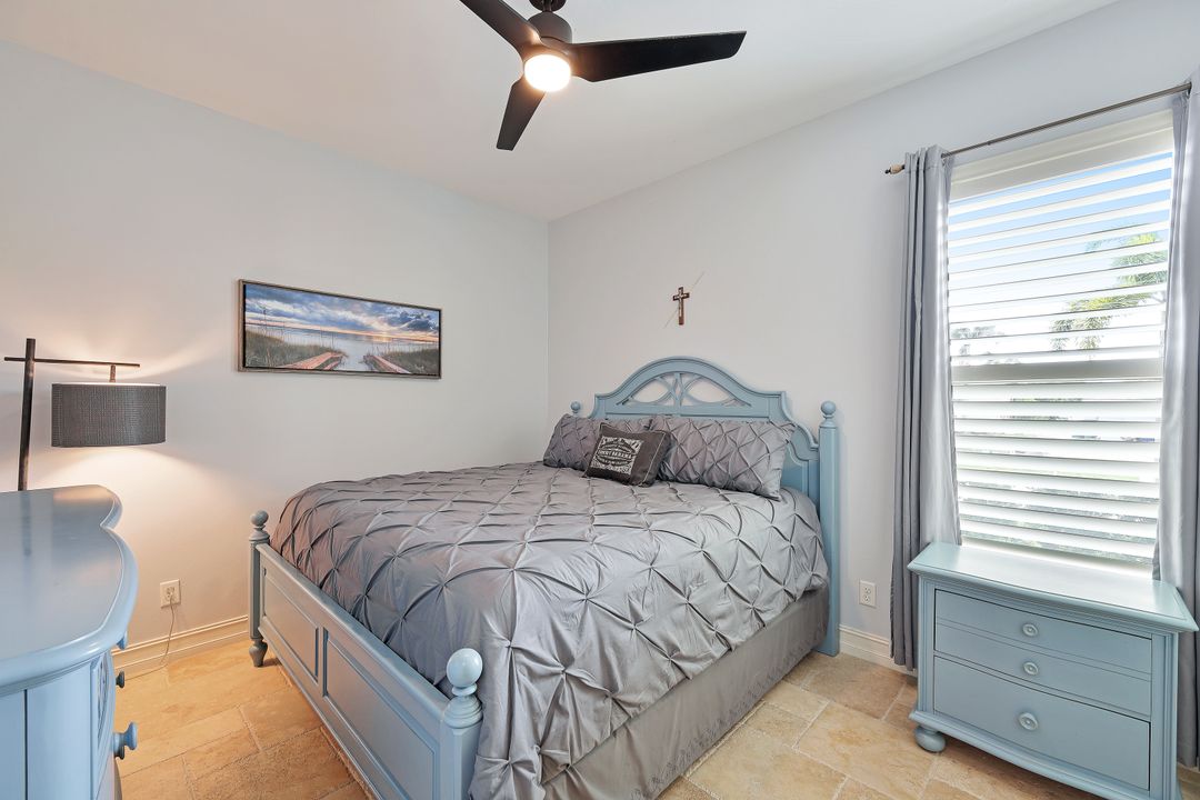 598 Fieldstone Dr, Marco Island, FL 34145