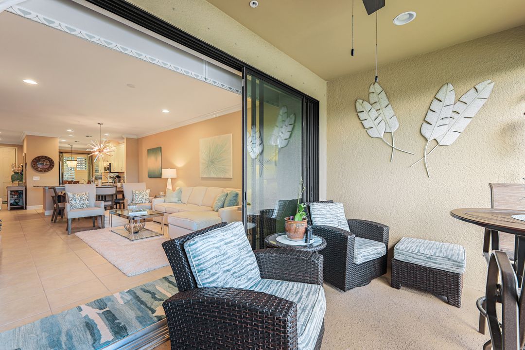 9420 Benvenuto Ct #102, Naples, FL 34119