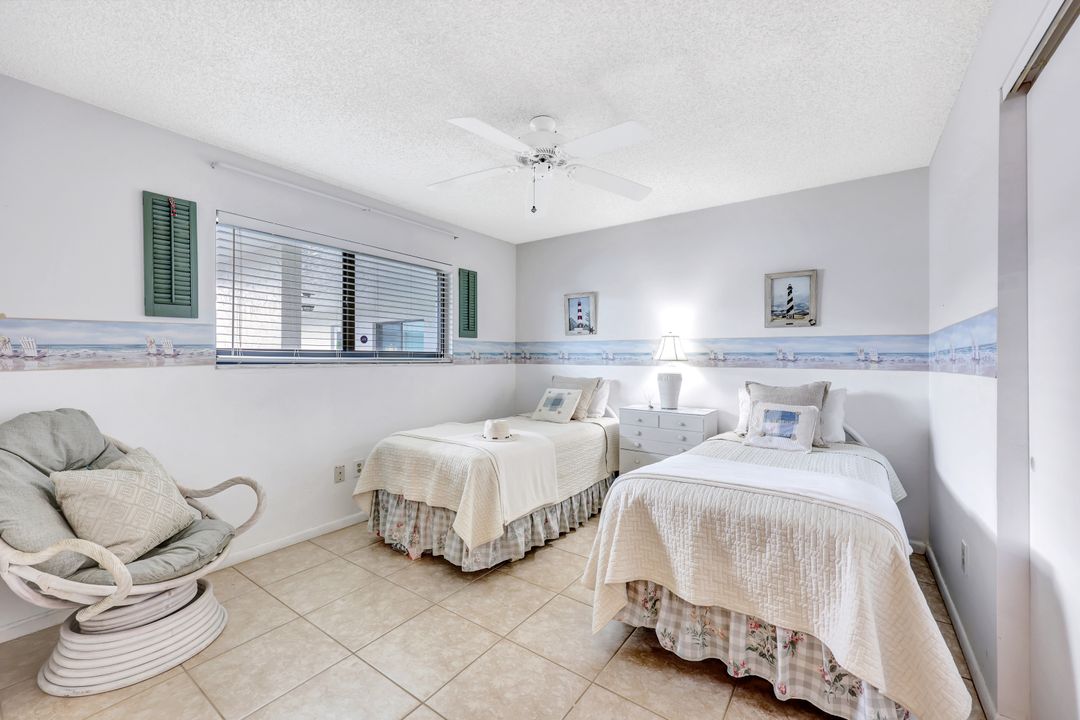 788 Park Shore Dr #E39, Naples, FL 34103