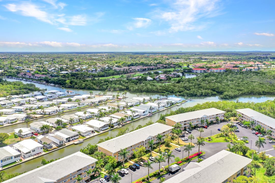 3061 Sandpiper Bay Cir #J206, Naples, FL 34112