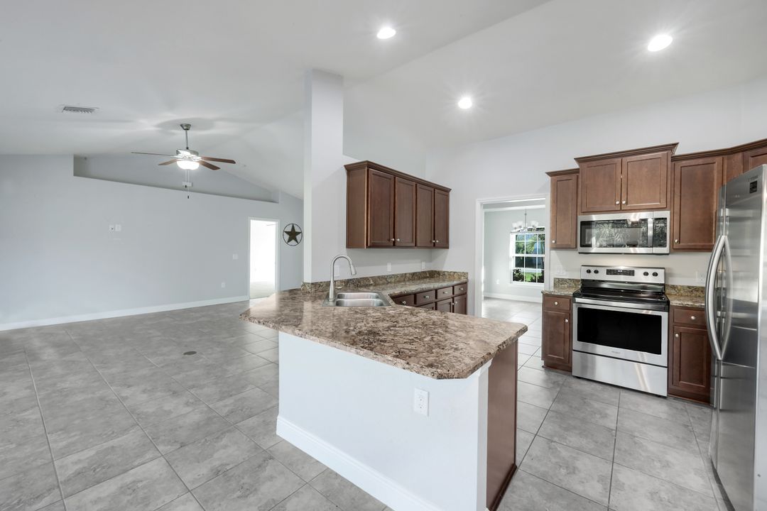455 Bowman Terrace, Port Charlotte, FL 33953