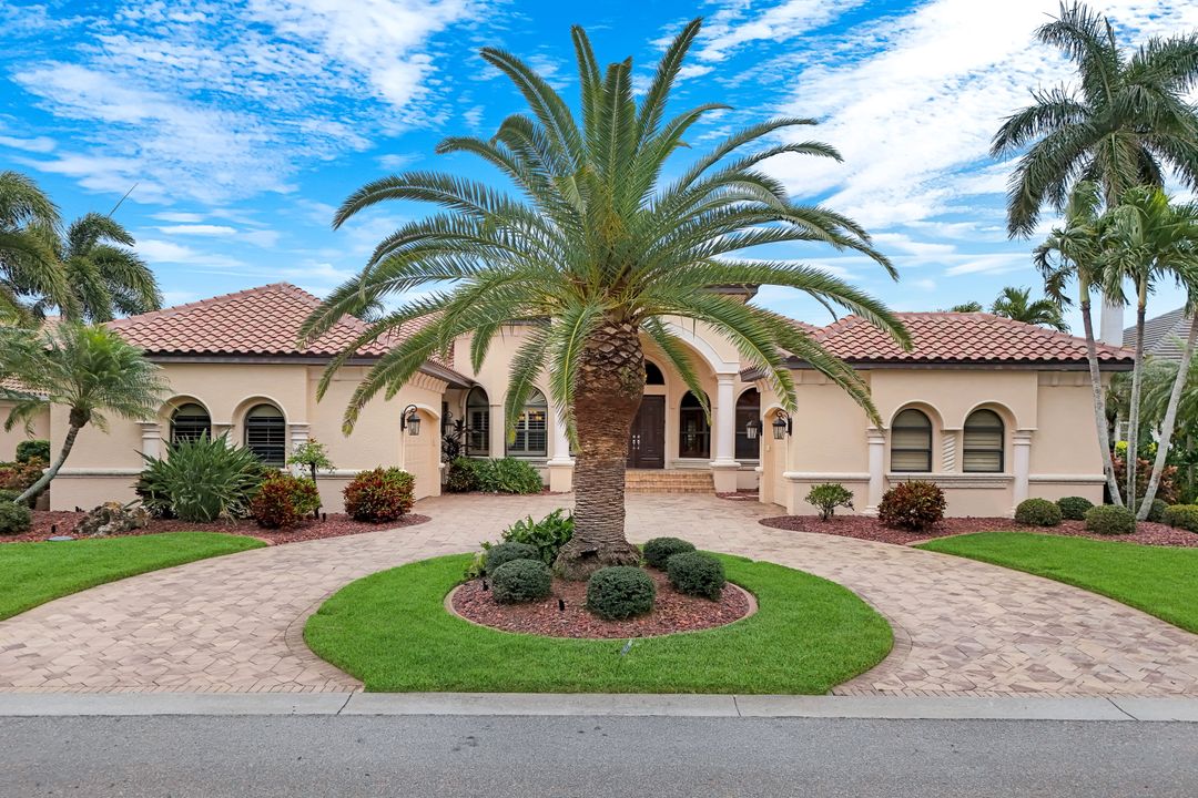 5521 Harbour Preserve Cir, Cape Coral, FL 33914