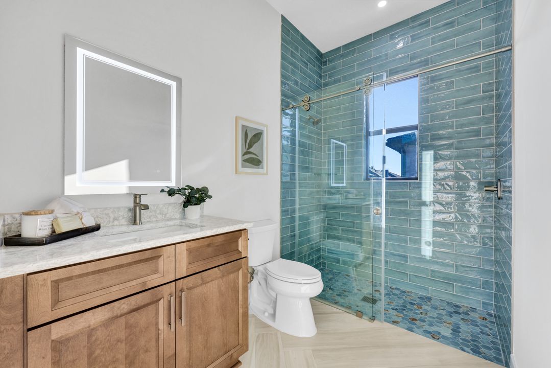 3220 NW 21st St, Cape Coral, FL 33993