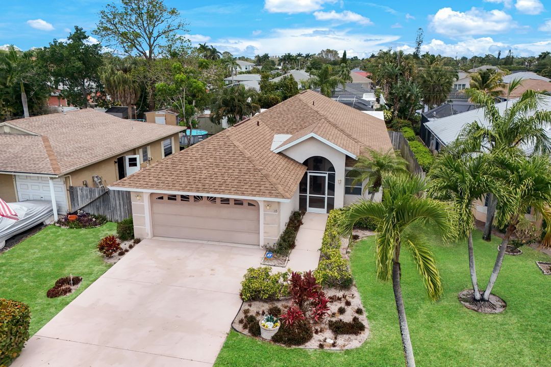 765 101st Ave N, Naples, FL 34108