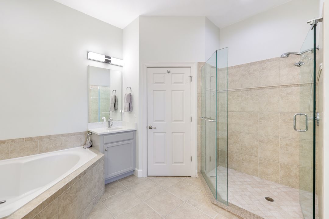 9509 Ironstone Terrace #201, Naples, FL 34120