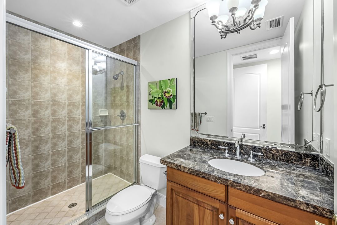 510 Avellino Isles Cir #2202, Naples, FL 34119