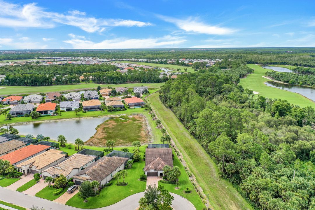 9437 Whooping Crane Wy, Naples, FL 34120