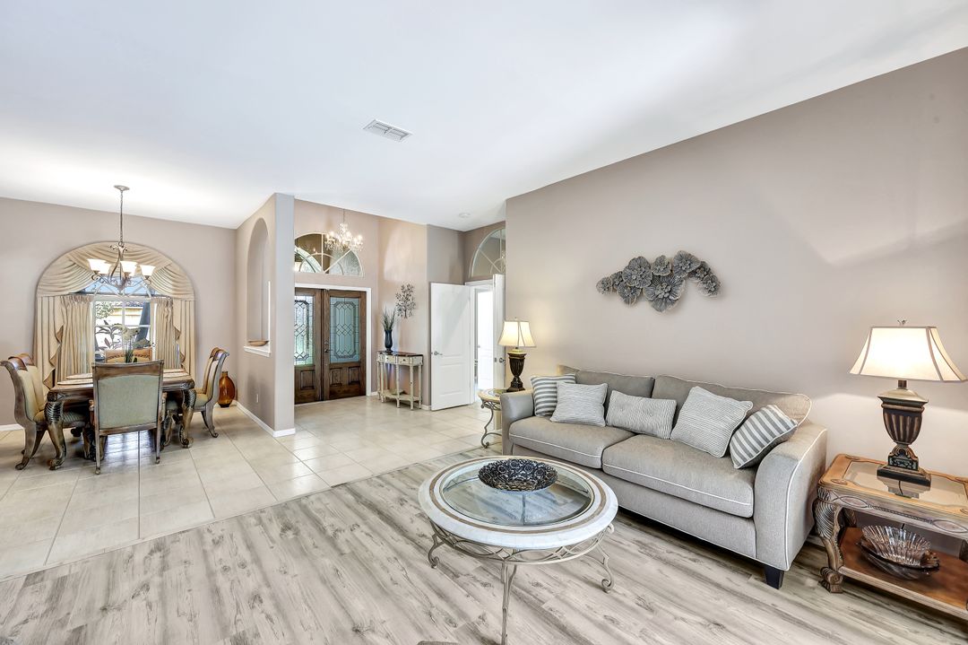 25740 Creekbend Dr, Bonita Springs, FL 34135