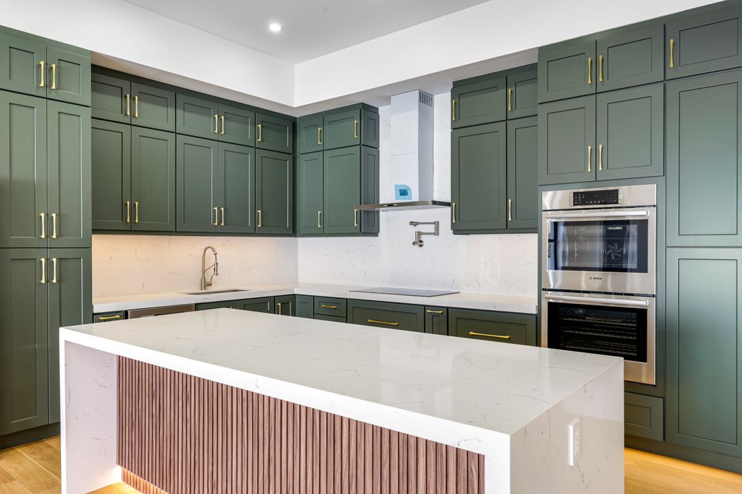 1381 Trail Terrace Dr, Naples, FL 34103