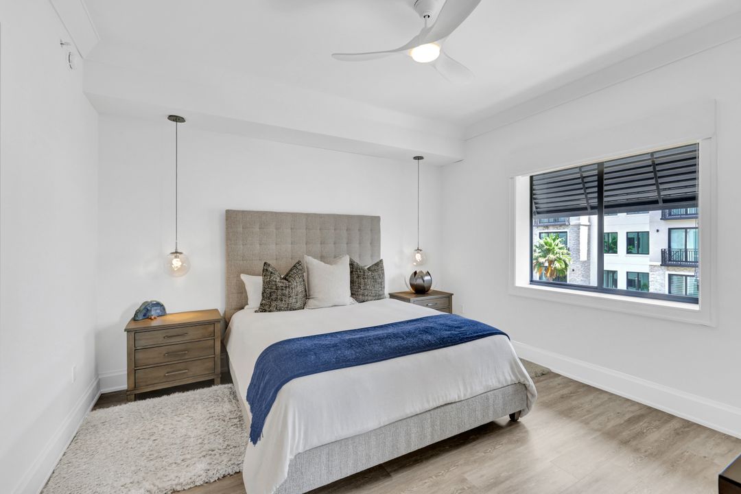 1030 3rd Ave S #419, Naples, FL 34102