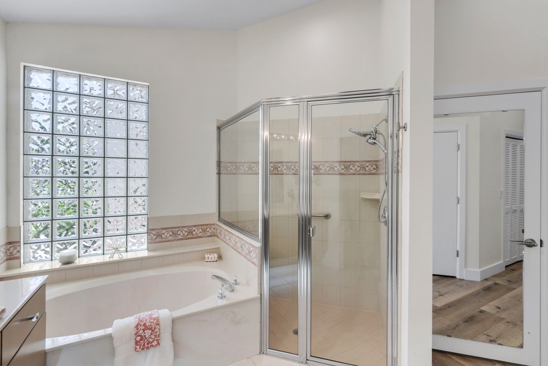 155 San Rafael Ln, Naples, FL 34119