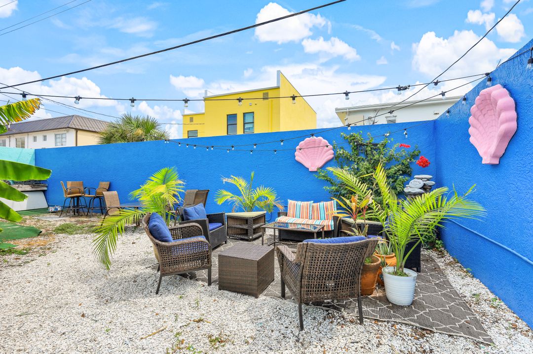 9 Front St #9 Bella Florals Commercial, Marco Island, FL 34145