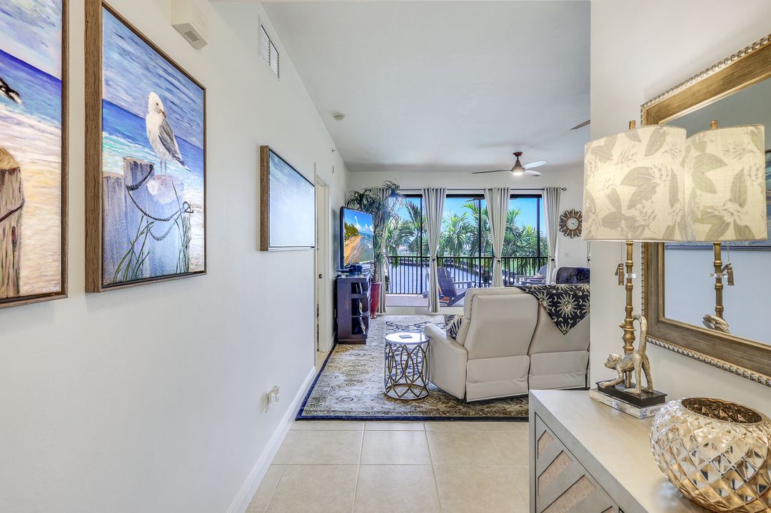5704 Cape Harbour Dr #205, Cape Coral, FL 33914