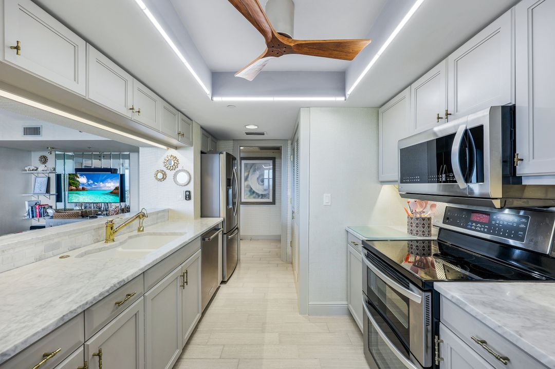 6361 Pelican Bay Blvd #402, Naples, FL 34108