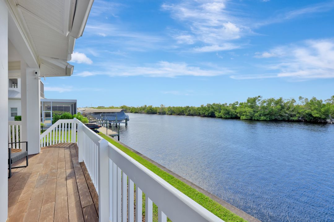 2829 SW 43rd Ln, Cape Coral, FL 33914
