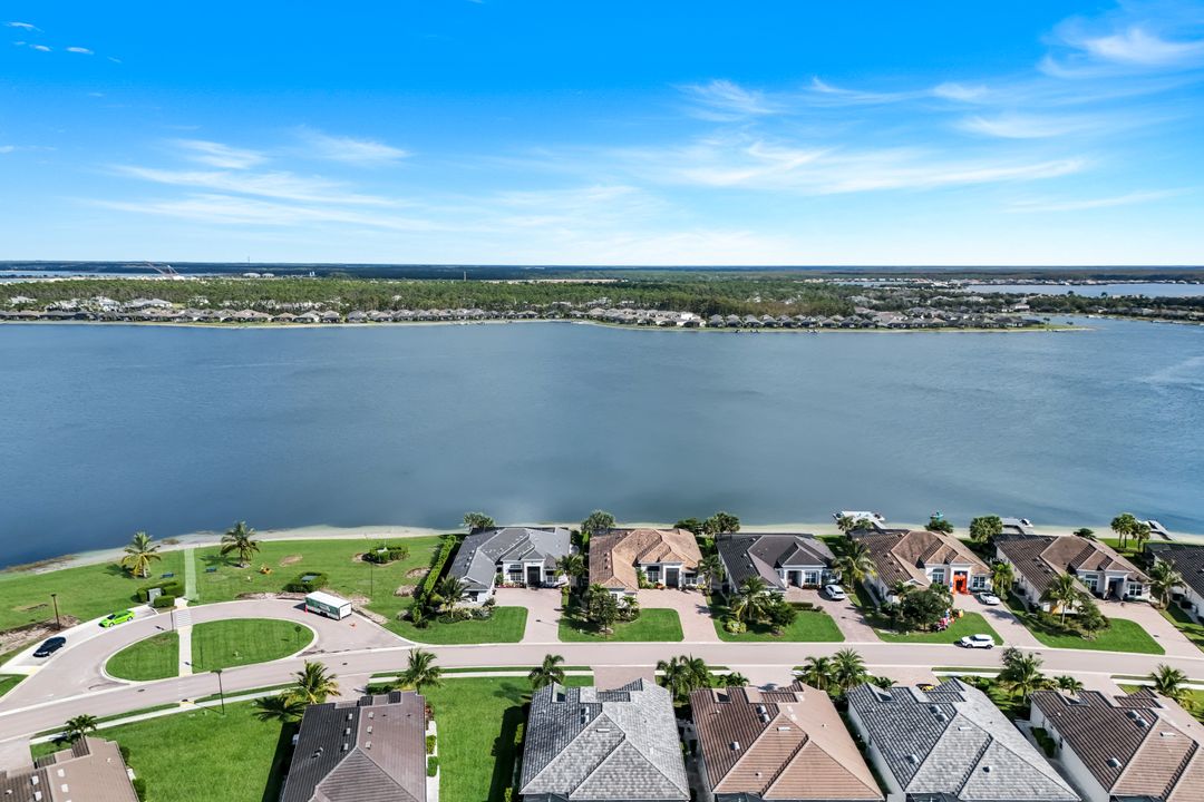 14841 Blue Bay Cir, Miromar Lakes, FL 33913