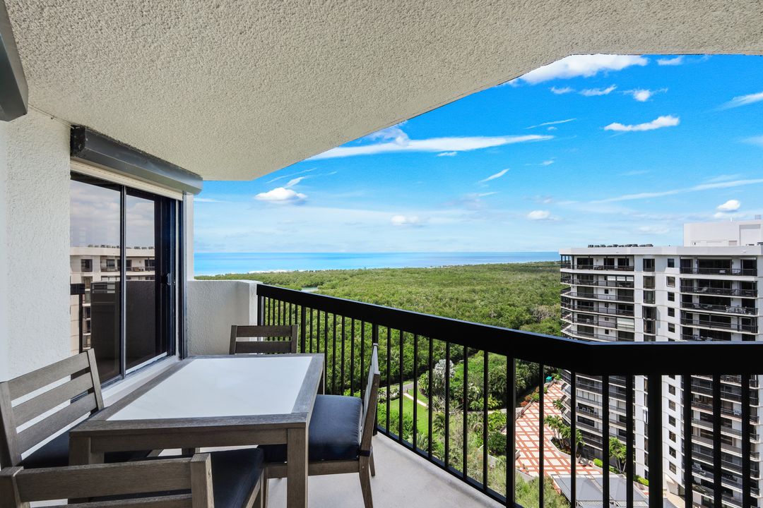6001 Pelican Bay Blvd #1606, Naples, FL 34108