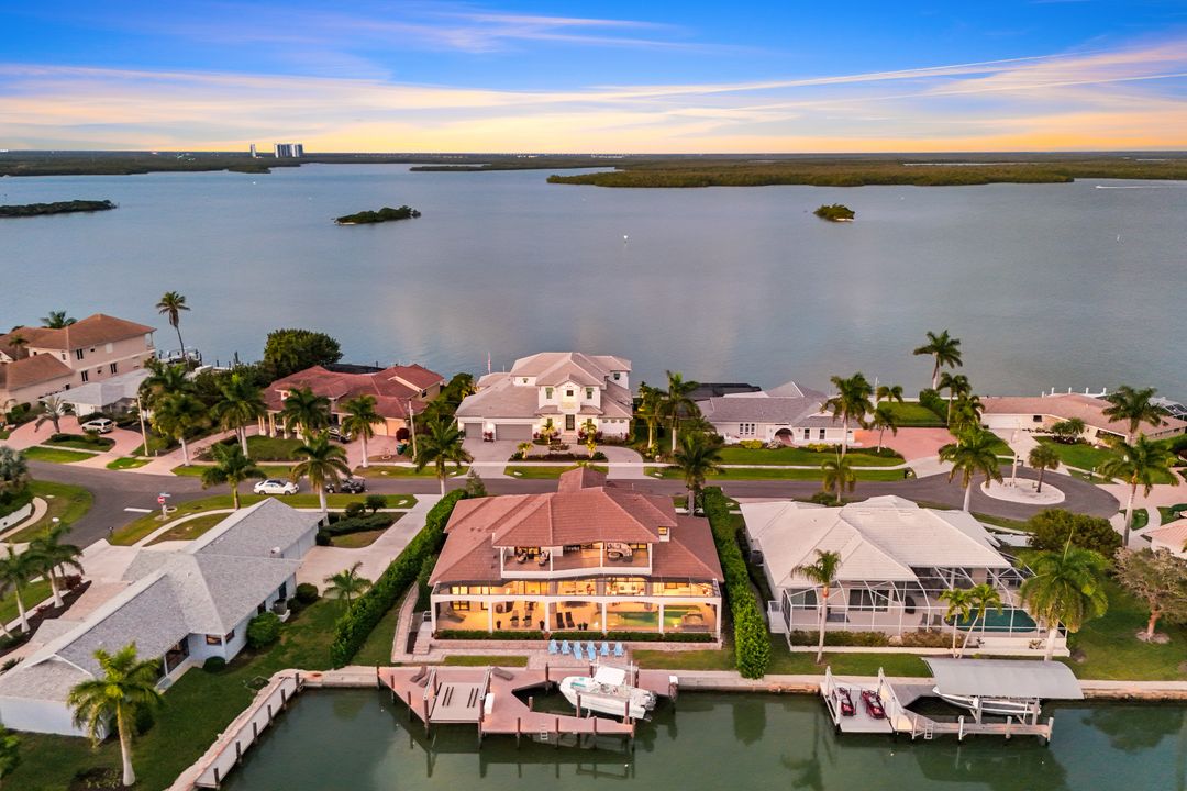 450 Pepperwood Ct, Marco Island, FL 34145