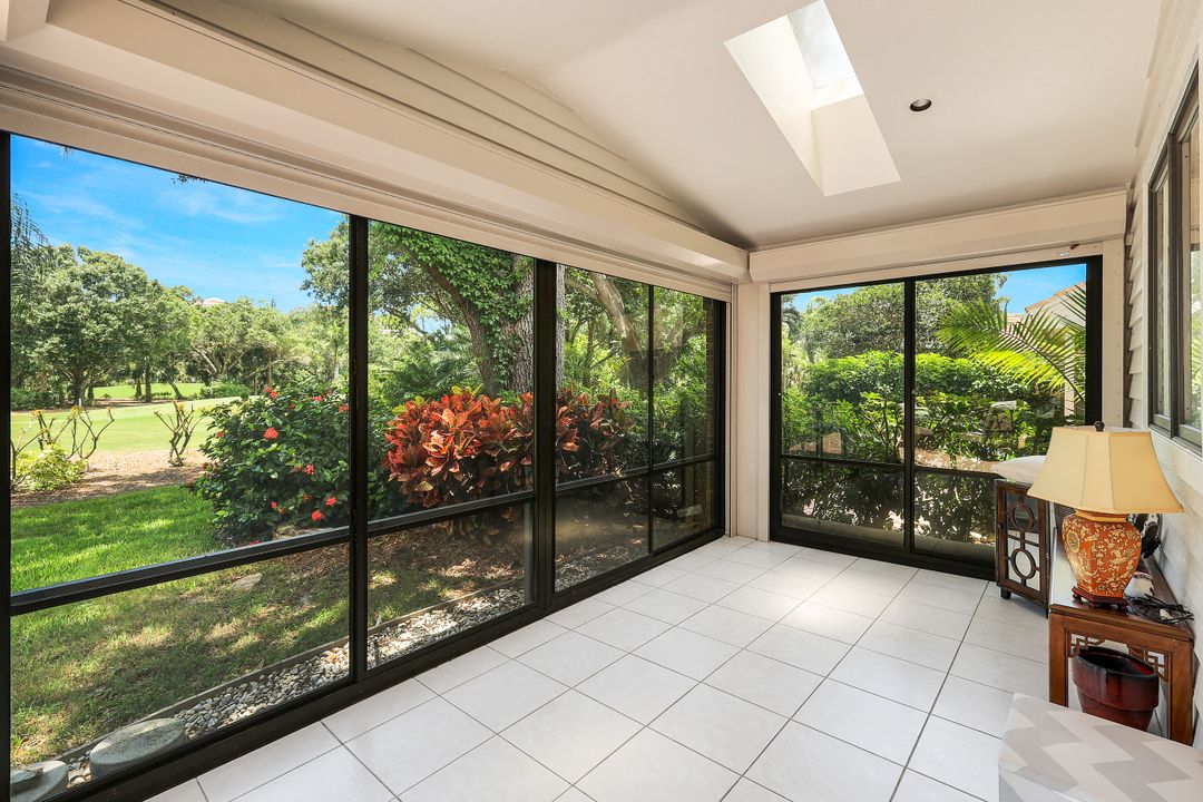 6619 Trident Way, Naples, FL 34108