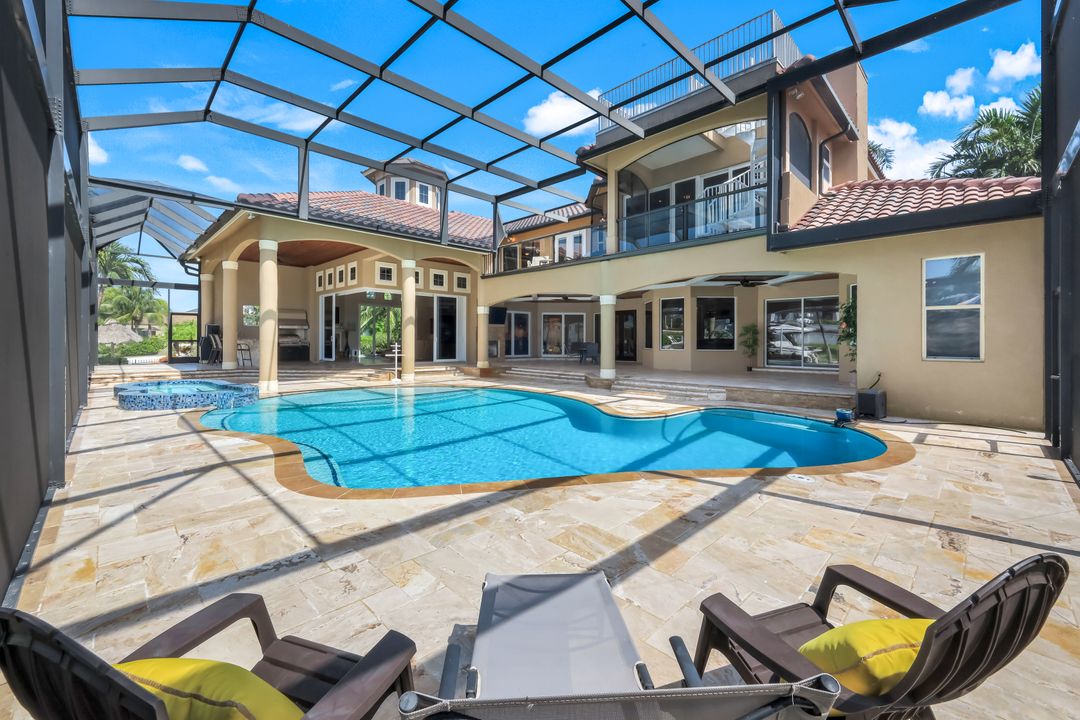 1658 McIlvaine Ct, Marco Island, FL 34145