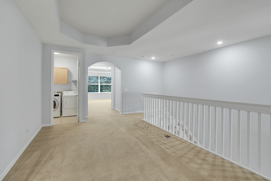 1370 Mariposa Cir #102, Naples, FL 34105