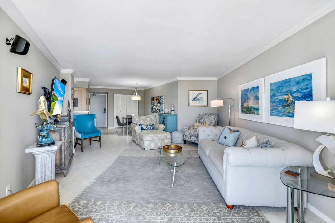 260 Seaview Ct #1-407, Marco Island, FL 34145