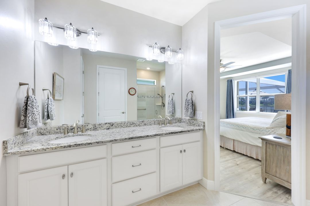 20012 Siesta Key Ct, Estero, FL 33928