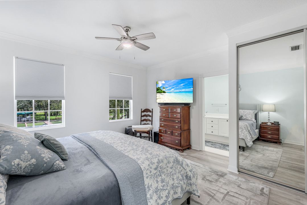 6214 Towncenter Cir, Naples, FL 34119