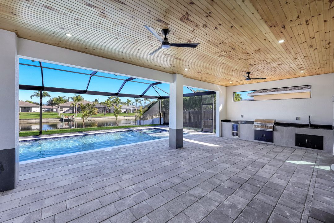 141 SE 21st St, Cape Coral, FL 33990