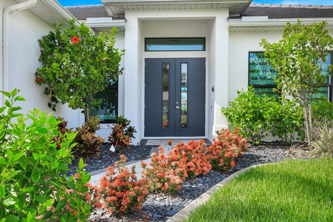 2118 SW 39th Terrace, Cape Coral, FL 33914