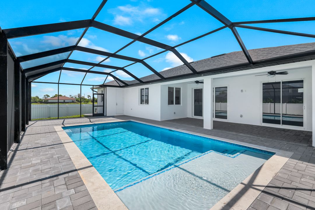 3923 NW 38th St, Cape Coral, FL 33993