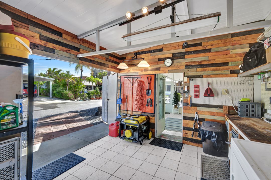 16049 Hibiscus Way, North Fort Myers, FL 33903