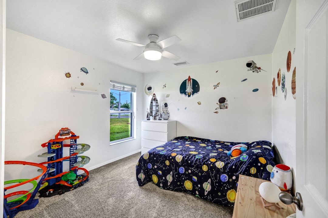 4414 Garden Blvd, Cape Coral, FL 33909