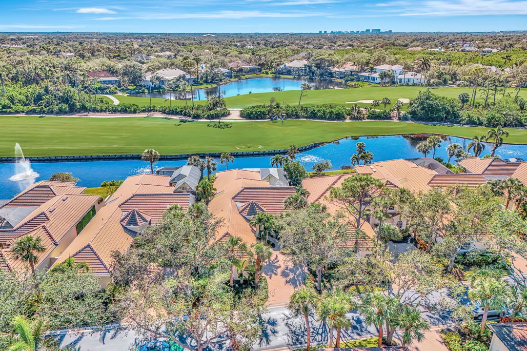 3671 Olde Cottage Ln, Bonita Springs, FL 34134