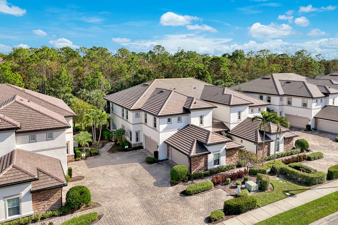 9516 Ironstone Terrace #101, Naples, FL 34120