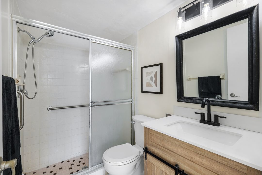 1100 Pondella Rd  #906, Cape Coral, FL 33909