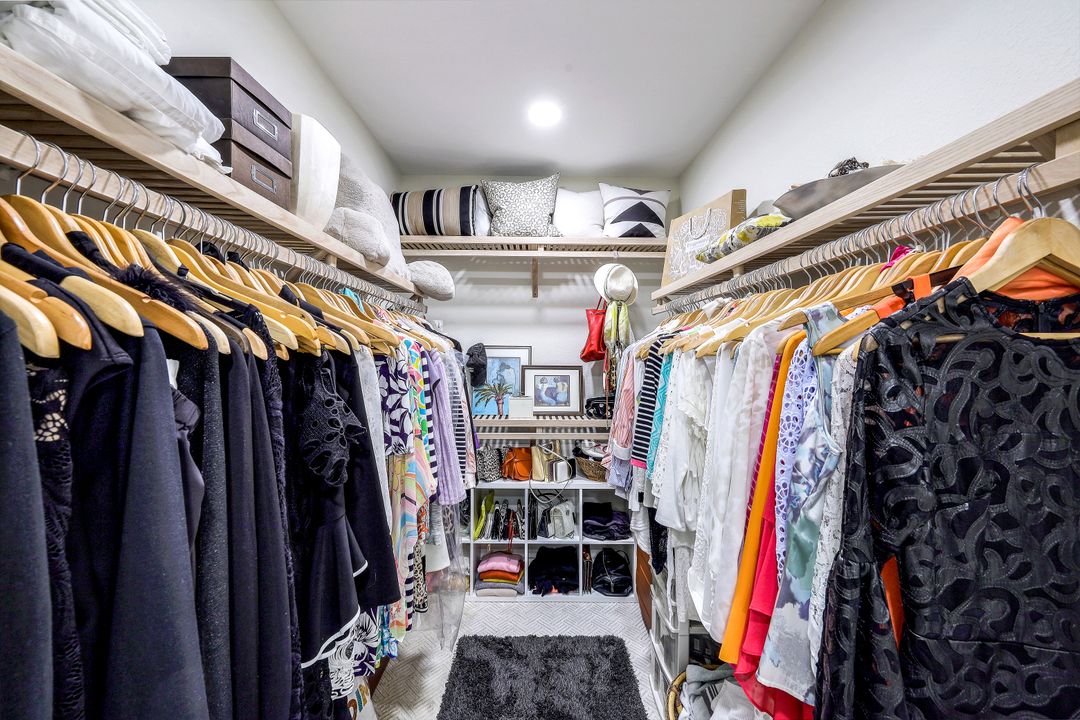 8637 Champions Point #901, Naples, FL 34113