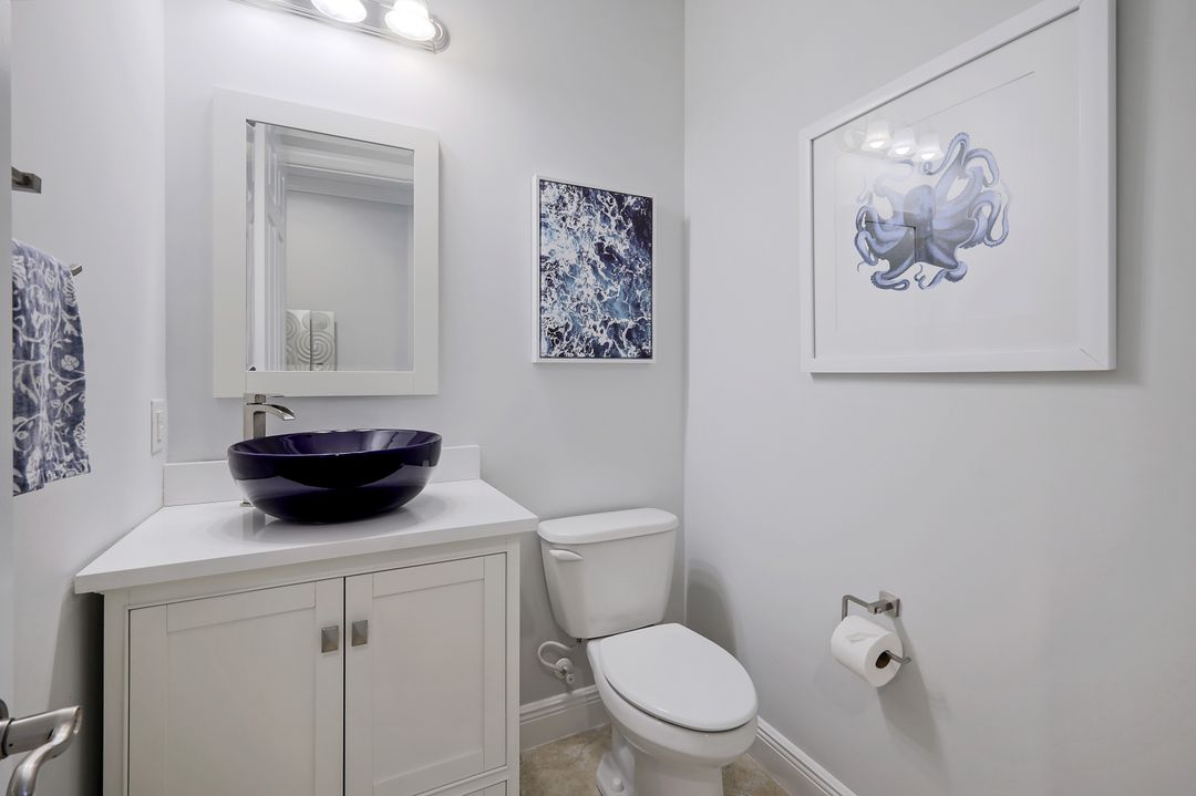 4730 Colony Villas Dr #802, Bonita Springs, FL 34134