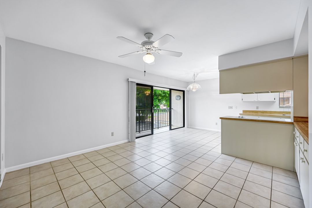 537 Lake Louise Cir #203, Naples, FL 34110