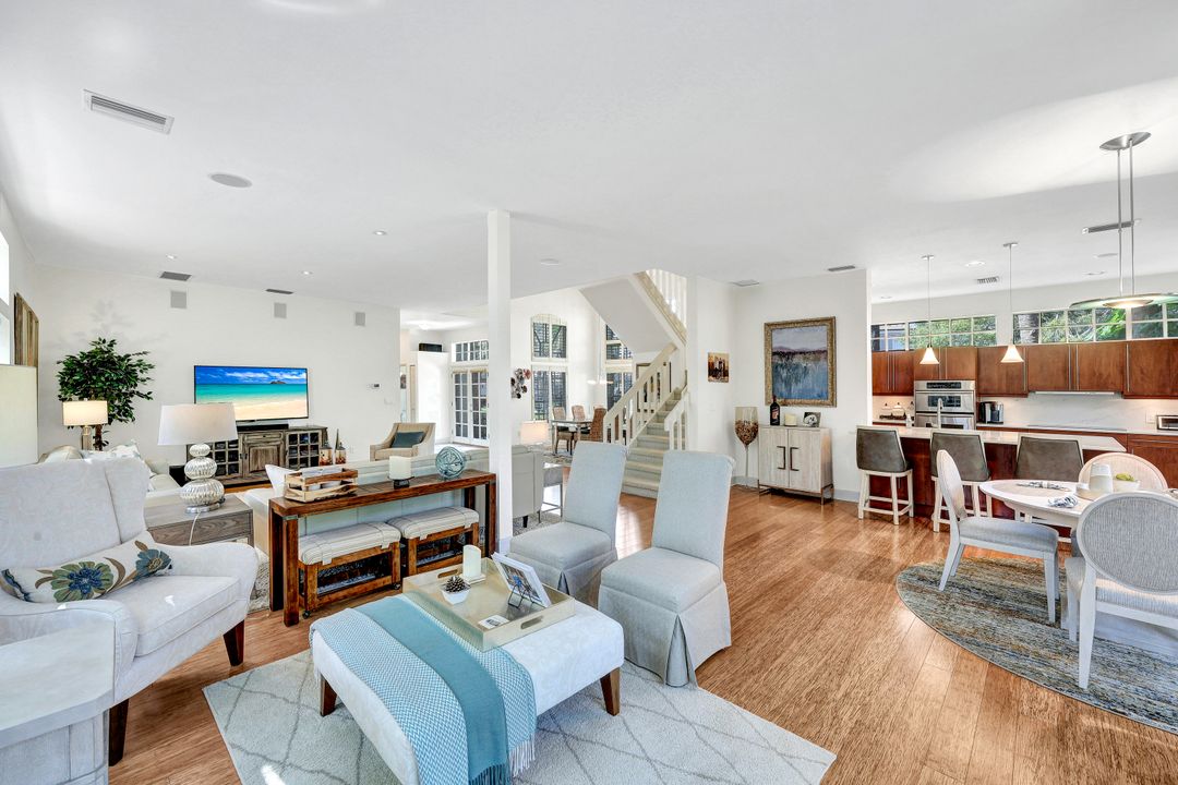 3490 Thornbury Ln, Bonita Springs, FL 34134