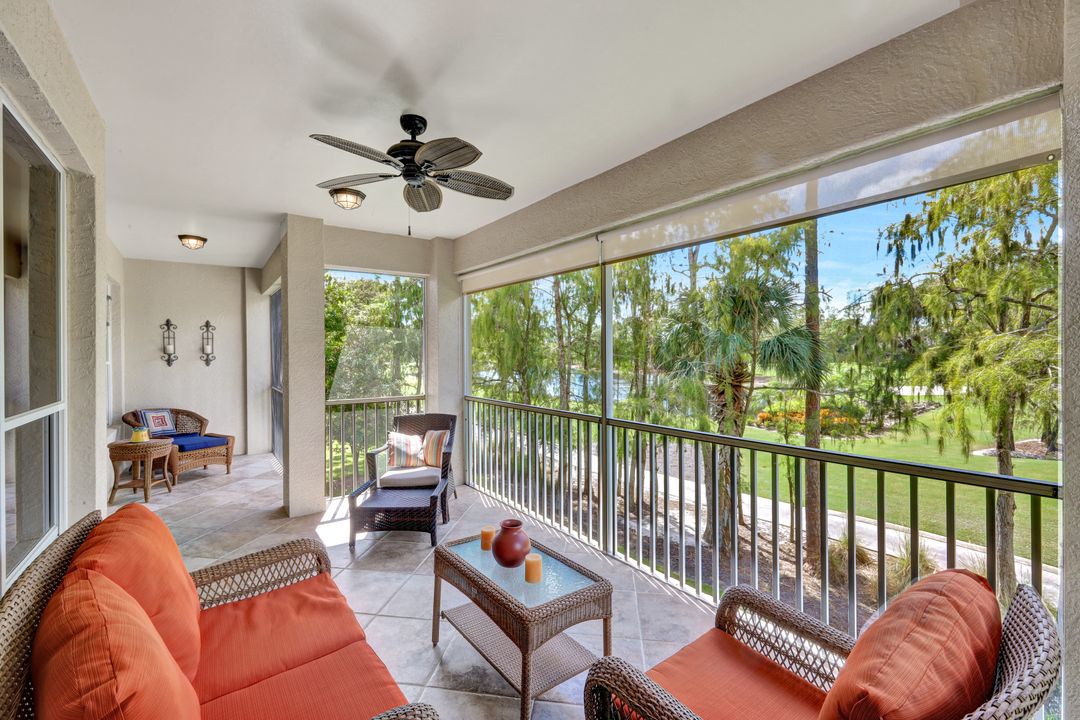 8275 Danbury Blvd #203, Naples, FL 34120